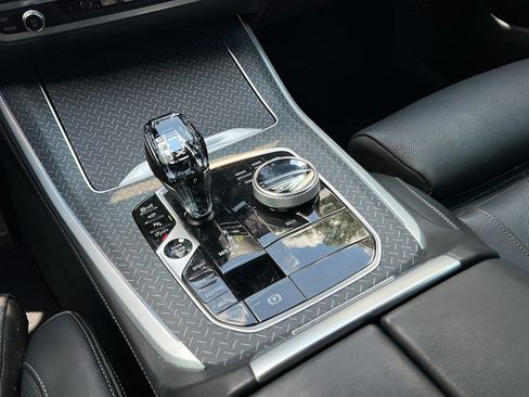 Used 2022 BMW X5 M50i w/ Executive Package AWD/4WD image 27