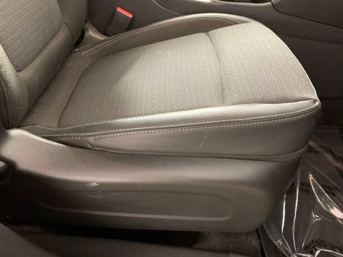 Used 2021 Buick Encore GX Select AWD/4WD image 22
