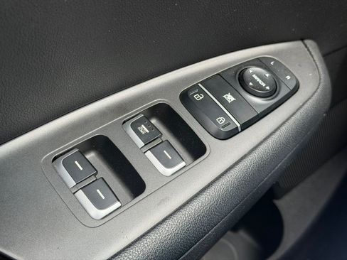 Used 2016 Kia Optima LX FWD image 21
