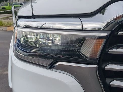 New 2026 RAM 1500 Laramie w/ Trailer Tow Group image 10