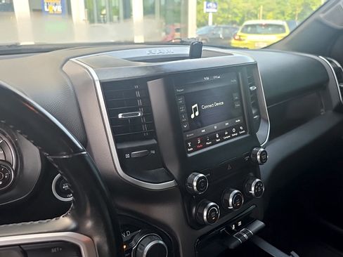Used 2021 RAM 1500 Big Horn AWD/4WD image 12