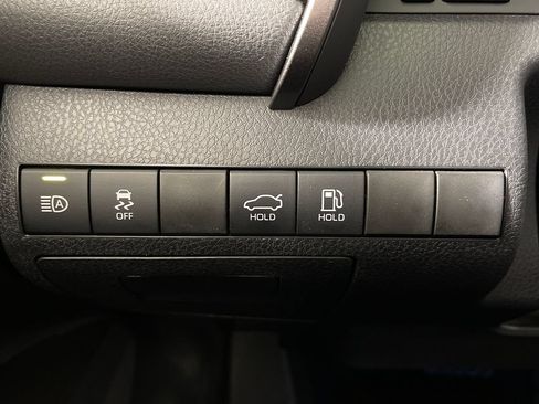 Certified 2022 Toyota Camry XSE FWD image 28
