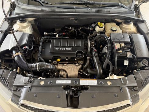 Used 2014 Chevrolet Cruze LT FWD image 50