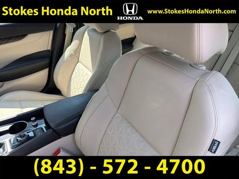 Used 2016 Nissan Maxima Platinum FWD image 5