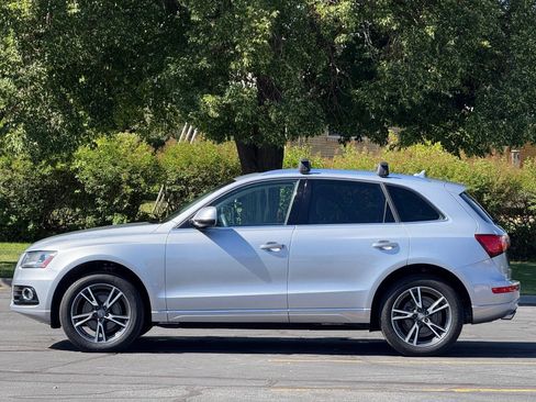 Used 2016 Audi Q5 2.0T Premium Plus w/ Technology Package AWD/4WD image 8