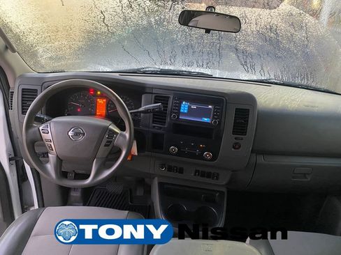 Used 2021 Nissan NV 2500 SV w/ Navigation Package image 12