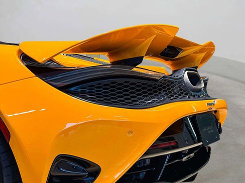 New 2026 McLaren 750S Spider image 36