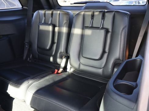 Used 2017 Ford Explorer Limited w/ Equipment Group 301A image 12