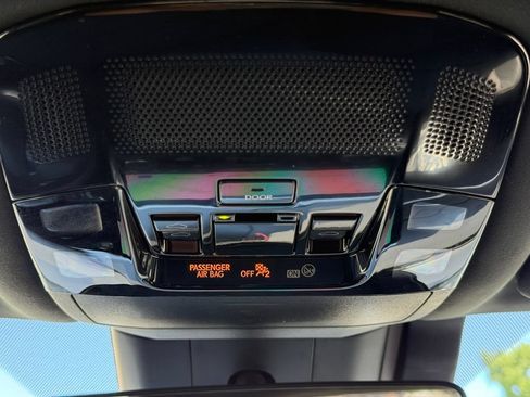 Used 2024 Lexus RX 350 Premium w/ Accessory Package (Z1) AWD/4WD image 18