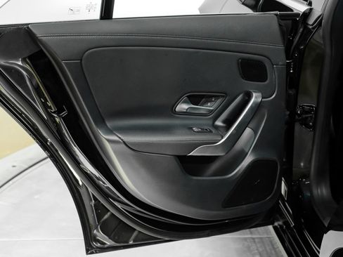 Used 2025 Mercedes-Benz CLA 250 4MATIC w/ Driver Assistance Package image 50