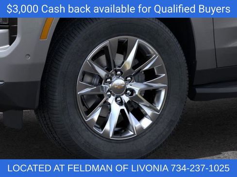 New 2025 Chevrolet Suburban Premier image 11