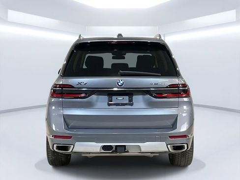Used 2023 BMW X7 xDrive40i w/ Executive Package image 6
