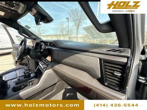 Certified 2023 GMC Sierra 1500 AT4 w/ Technology Package AWD/4WD image 30