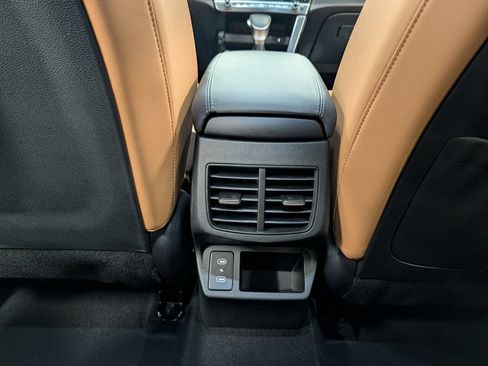 Used 2024 Kia Seltos EX AWD/4WD image 29