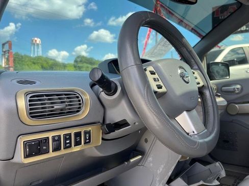 Used 2004 Nissan Quest SE w/ (SEA) Seat Pkg FWD image 11