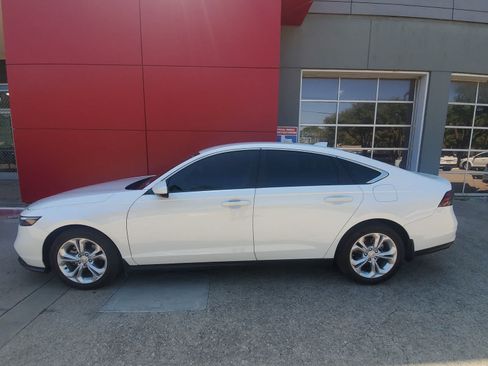 Used 2024 Honda Accord LX image 3