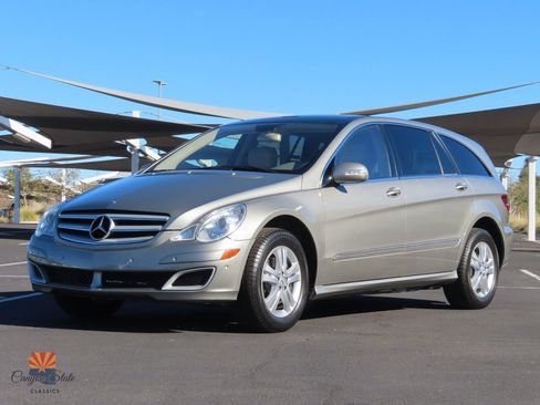 Used 2006 Mercedes-Benz R 500 4MATIC image 8