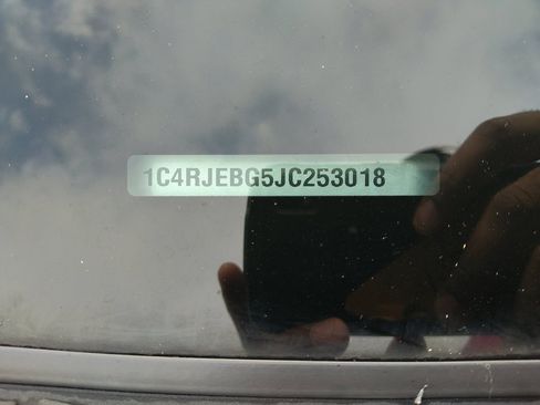 Used 2018 Jeep Grand Cherokee Limited RWD image 33