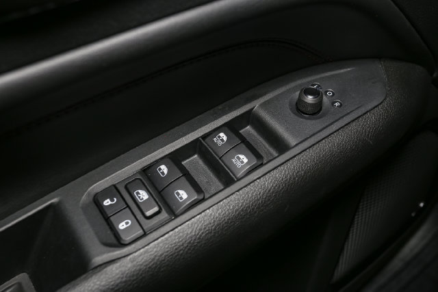 Used 2026 Jeep Compass Trailhawk AWD/4WD image 37