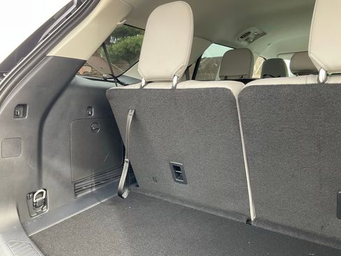 New 2026 Ford Explorer Active w/ Active Comfort Package image 17