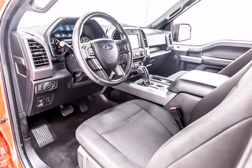 Used 2018 Ford F150 XLT w/ Equipment Group 302A Luxury AWD/4WD image 28