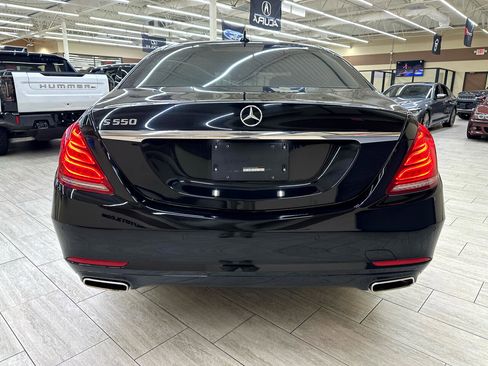 Used 2017 Mercedes-Benz S 550 Sedan image 8