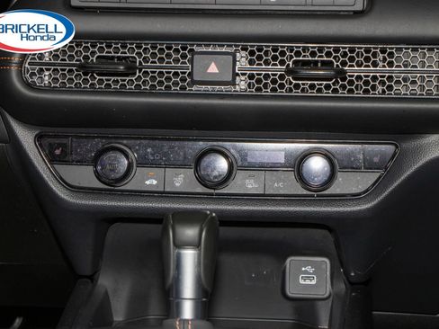 Used 2025 Honda HR-V Sport image 21