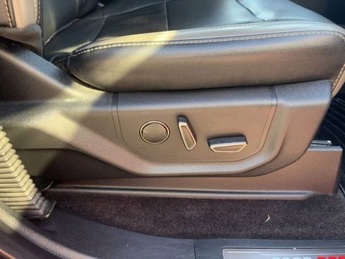 Used 2017 Ford F150 Raptor w/ Equipment Group 802A Luxury image 22