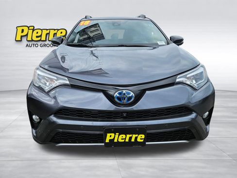 Used 2018 Toyota RAV4 SE w/ Advanced Technology Package AWD/4WD image 7