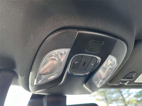 Certified 2023 Jeep Compass Limited image 36