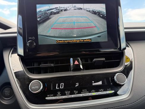 Used 2026 Toyota Corolla Cross LE w/ Cold Weather Package image 21