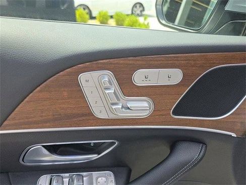 Certified 2025 Mercedes-Benz GLE 350 4MATIC image 22