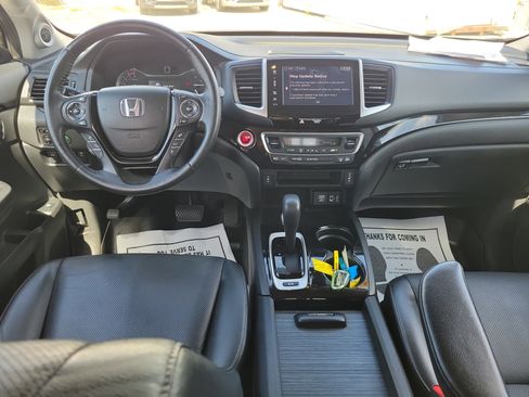 Used 2017 Honda Ridgeline RTL-E image 13