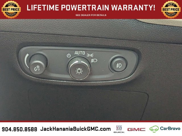 Used 2021 Buick Encore GX Essence w/ Sport Touring Package FWD image 28