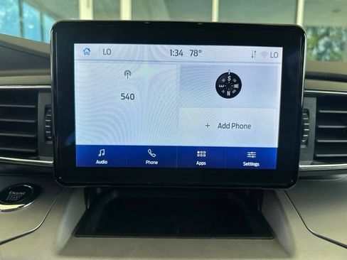 Used 2023 Ford Explorer XLT w/ Equipment Group 202A RWD image 19