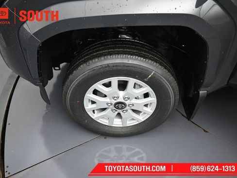 New 2026 Toyota Tacoma SR5 AWD/4WD image 32