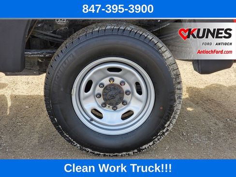 Used 2015 Ford F350 Lariat image 11