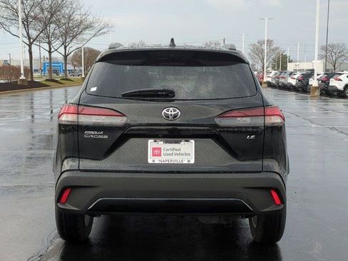 Used 2026 Toyota Corolla Cross LE image 6