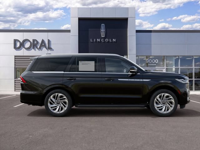 New 2027 Lincoln Navigator Premiere RWD image 5