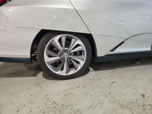 Used 2018 Honda Clarity Touring image 26