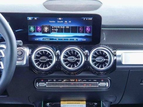New 2026 Mercedes-Benz GLB 35 AMG 4MATIC image 12
