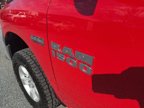 Used 2016 RAM 1500 Tradesman w/ Power & Remote Entry Group image 31