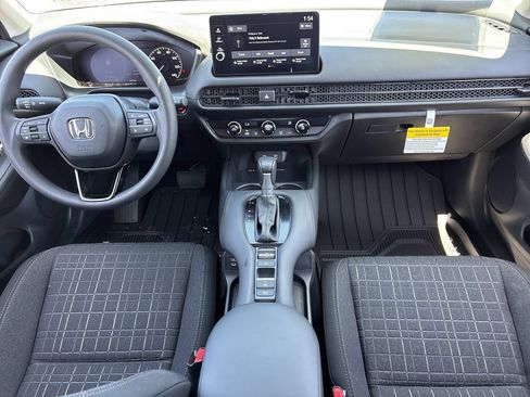 Used 2027 Honda HR-V LX image 11