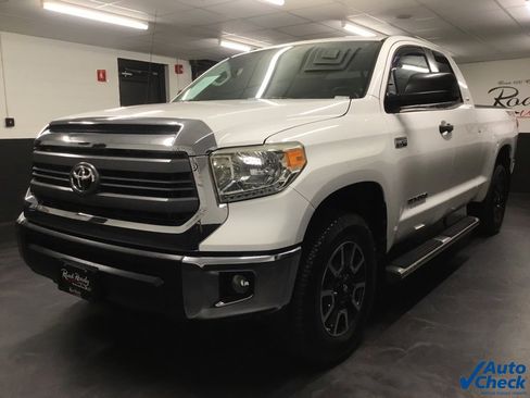 Used 2014 Toyota Tundra SR5 image 5