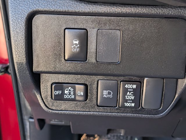 Used 2022 Toyota Tacoma TRD Off-Road w/ Technology Package AWD/4WD image 22