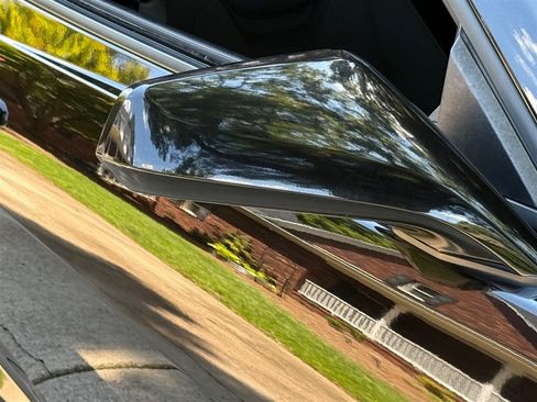 Used 2011 Chevrolet Camaro SS RWD image 30