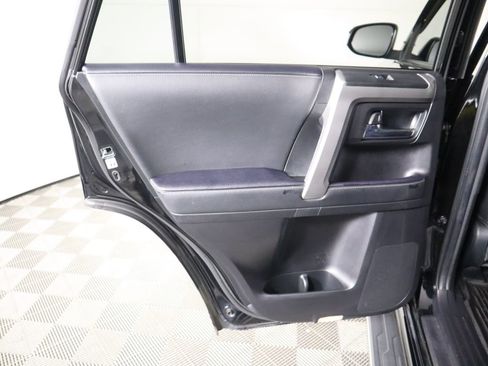 Used 2022 Toyota 4Runner TRD Sport image 26