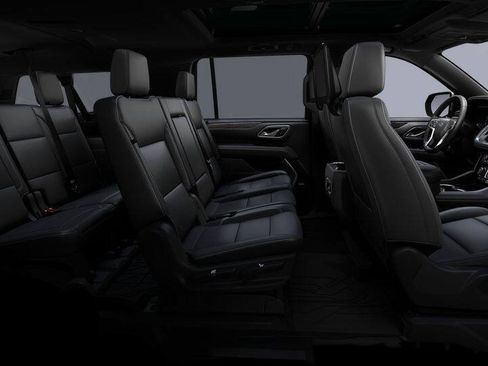 Used 2024 Chevrolet Suburban Z71 w/ Z71 Off-Road Package AWD/4WD image 34