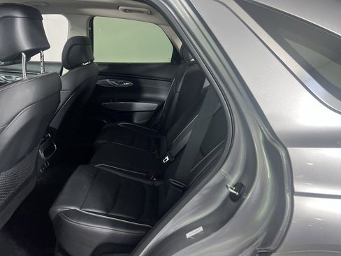 Used 2023 Genesis GV70 2.5T w/ Advanced Package image 28