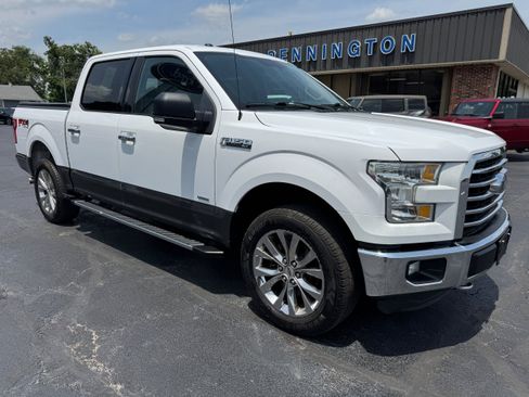 Used 2016 Ford F150 XLT w/ Equipment Group 302A Luxury AWD/4WD image 9